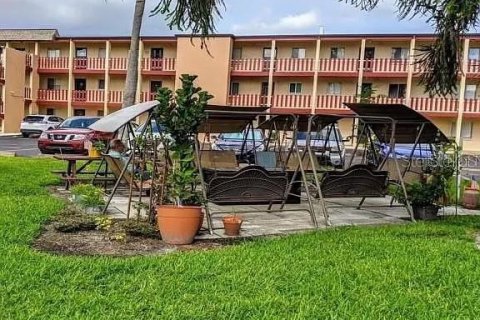 Condominio en Bradenton, Florida, 2 dormitorios № 2214651