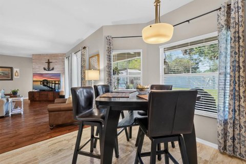 Villa ou maison à vendre à Palm Coast, Floride: 4 chambres, 208.38 m2 № 2433359 - photo 16