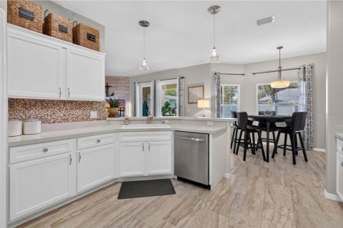 Villa ou maison à vendre à Palm Coast, Floride: 4 chambres, 208.38 m2 № 2433359 - photo 15