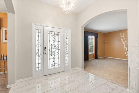 House in Clermont, Florida 5 bedrooms, 301.19 sq.m. № 2152084 - photo 6