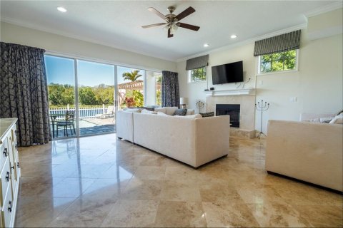 Adosado en venta en Palm Harbor, Florida, 4 dormitorios, 304.72 m2 № 1579313 - foto 14