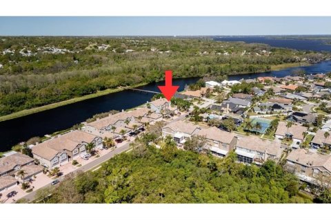 Adosado en venta en Palm Harbor, Florida, 4 dormitorios, 304.72 m2 № 1579313 - foto 4