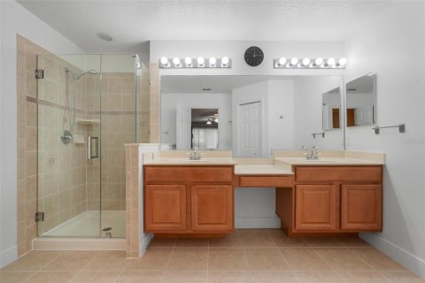 Townhouse in Orlando, Florida 3 bedrooms, 155.24 sq.m. № 1808167 - photo 20