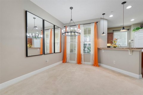 Townhouse in Orlando, Florida 3 bedrooms, 155.24 sq.m. № 1808167 - photo 11