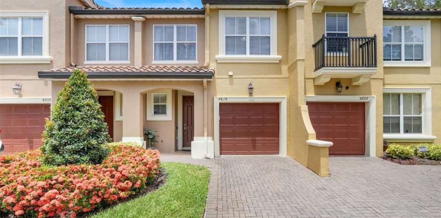 Townhouse in Orlando, Florida 3 bedrooms, 155.24 sq.m. № 1808167