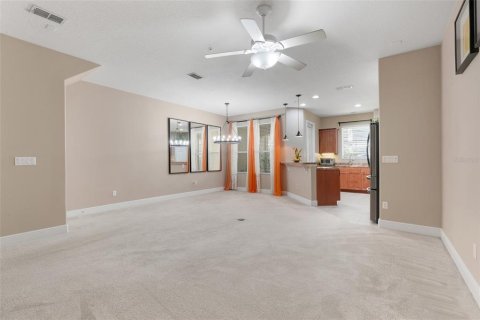 Townhouse in Orlando, Florida 3 bedrooms, 155.24 sq.m. № 1808167 - photo 10