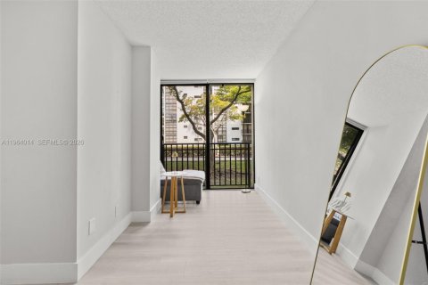 Купить кондоминиум в Санни-Айлс-Бич, Флорида 2 спальни, 83.05м2, № 2025666 - фото 6