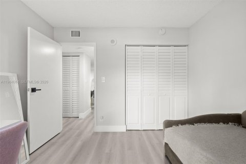 Купить кондоминиум в Санни-Айлс-Бич, Флорида 2 спальни, 83.05м2, № 2025666 - фото 17