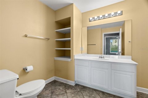 Condo in Tampa, Florida, 2 bedrooms  № 1447413 - photo 19