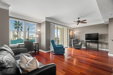 Condo in Tampa, Florida, 2 bedrooms  № 1447413 - photo 3