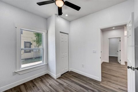 Villa ou maison à louer à Bradenton, Floride: 2 chambres, 56.67 m2 № 2377563 - photo 18
