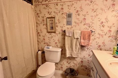 Condo in New Port Richey, Florida, 2 bedrooms  № 1520809 - photo 14