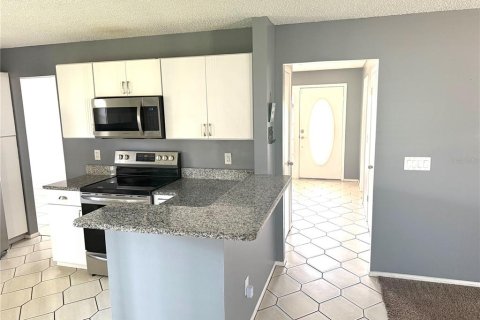 House in Ocoee, Florida 4 bedrooms, 182.27 sq.m. № 1851493 - photo 2