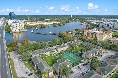 Condo in Altamonte Springs, Florida, 2 bedrooms № 2369352
