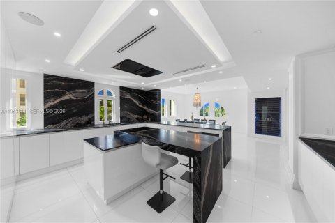 Снять в аренду кондоминиум в Корал-Гейблс, Флорида 3 спальни, 366.87м2, № 2001902 - фото 25