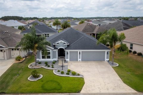 House in The Villages, Florida 3 bedrooms, 178.56 sq.m. № 1614702 - photo 4