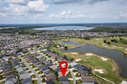House in The Villages, Florida 3 bedrooms, 178.56 sq.m. № 1614702 - photo 10
