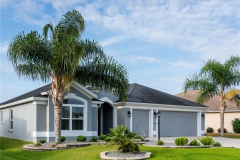 House in The Villages, Florida 3 bedrooms, 178.56 sq.m. № 1614702 - photo 2