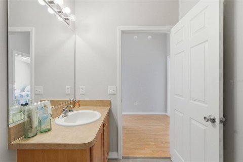 Casa en venta en The Villages, Florida, 2 dormitorios, 107.4 m2 № 2236126 - foto 19