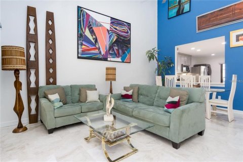 Townhouse in Osprey, Florida 3 bedrooms, 170.85 sq.m. № 2206206 - photo 5
