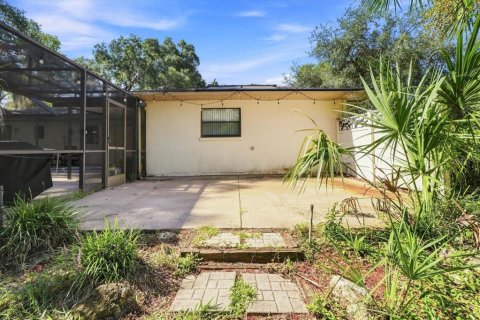 House in Crystal River, Florida 3 bedrooms, 140.84 sq.m. № 2308864 - photo 30
