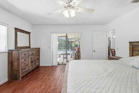 House in Crystal River, Florida 3 bedrooms, 140.84 sq.m. № 2308864 - photo 11