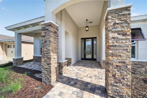 House in Ocala, Florida 3 bedrooms, 205.41 sq.m. № 2405085 - photo 7