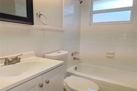 Casa en venta en Holiday, Florida, 3 dormitorios, 141.4 m2 № 1722202 - foto 24