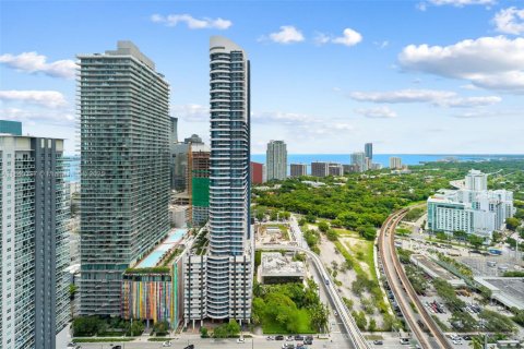 Copropriété à vendre à Miami, Floride: 2 chambres, 94.11 m2 № 1936342 - photo 7