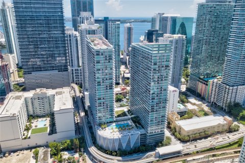 Condo in Miami, Florida, 2 bedrooms  № 1936342 - photo 18