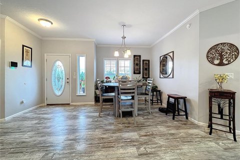 House in Haines City, Florida 3 bedrooms, 195.84 sq.m. № 2224638 - photo 7