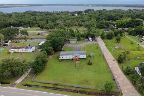 House in Haines City, Florida 3 bedrooms, 195.84 sq.m. № 2224638 - photo 24
