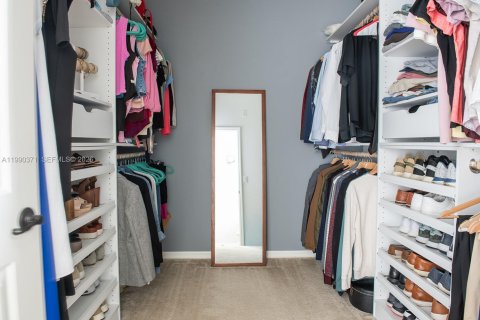 Villa ou maison à vendre à Port St. Lucie, Floride: 4 chambres, 221.01 m2 № 2058982 - photo 14