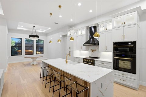 Купить виллу или дом в Норт-Порт, Флорида 6 комнат, 205.41м2, № 2433538 - фото 20