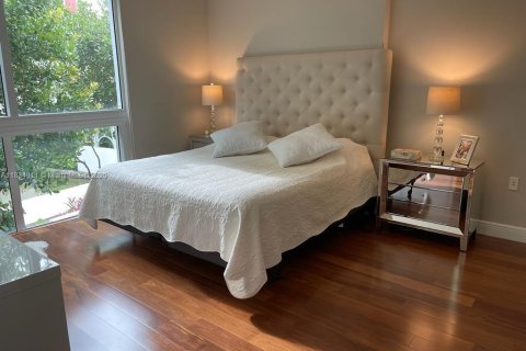 Copropriété à louer à Sunny Isles Beach, Floride: 3 chambres, 135.73 m2 № 1817669 - photo 13