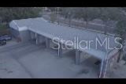Commercial property in Seffner, Florida № 1724336 - photo 9