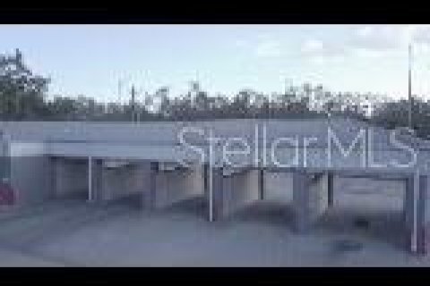 Commercial property in Seffner, Florida № 1724336 - photo 5