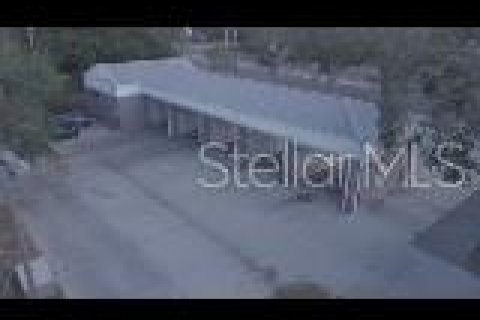 Commercial property in Seffner, Florida № 1724336 - photo 15