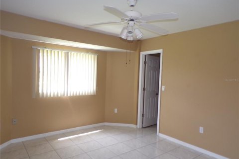 Casa en alquiler en Punta Gorda, Florida, 3 dormitorios, 186.83 m2 № 1910912 - foto 27