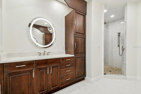 House in Saint Petersburg, Florida 4 bedrooms, 278.8 sq.m. № 1772954 - photo 28