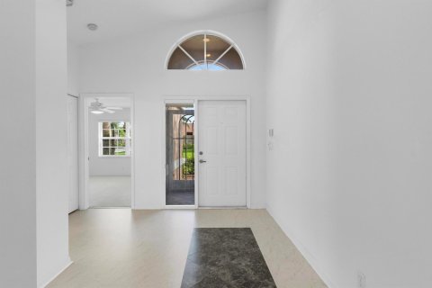 Casa en venta en Boynton Beach, Florida, 3 dormitorios, 194.72 m2 № 1175236 - foto 1