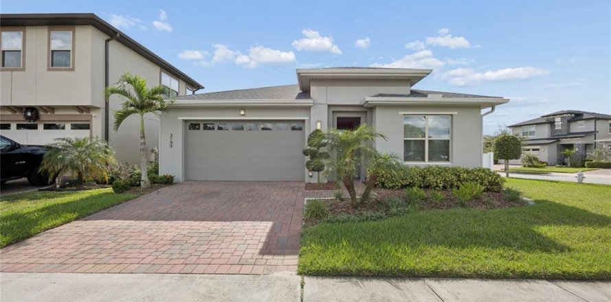 Villa ou maison à Saint Cloud, Floride 4 chambres, 176.61 m2 № 2396646