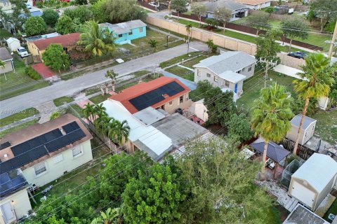 Casa en venta en Hollywood, Florida, 4 dormitorios, 171.59 m2 № 2076746 - foto 6