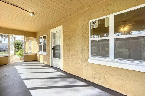 House in Leesburg, Florida 3 bedrooms, 138.24 sq.m. № 1513610 - photo 20