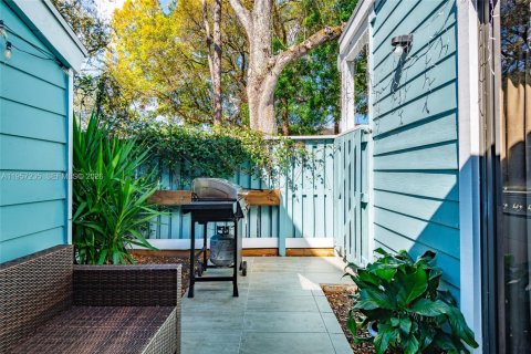 Купить таунхаус в Норт-Лодердейл, Флорида 1 спальня, 88.72м2, № 2011239 - фото 22