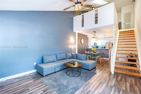 Купить таунхаус в Норт-Лодердейл, Флорида 1 спальня, 88.72м2, № 2011239 - фото 3