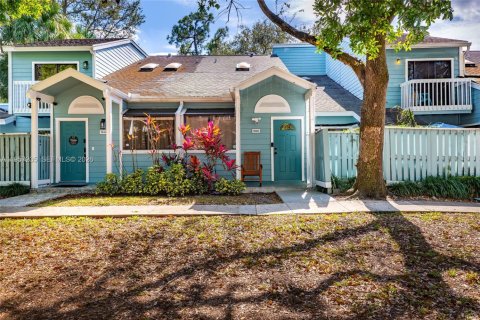 Купить таунхаус в Норт-Лодердейл, Флорида 1 спальня, 88.72м2, № 2011239 - фото 25