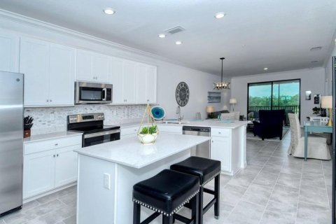 Condominio en alquiler en Bradenton, Florida, 2 dormitorios, 104.14 m2 № 1636036 - foto 4