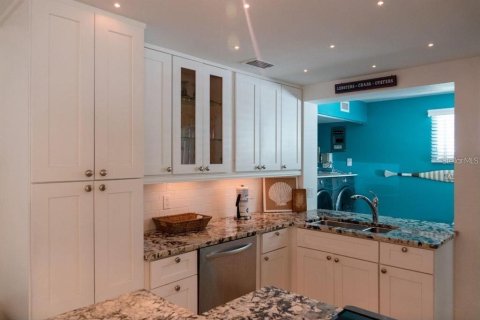 Купить виллу или дом в Сарасота, Флорида 10 комнат, 232.07м2, № 1640411 - фото 19