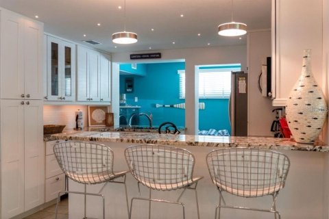 Купить виллу или дом в Сарасота, Флорида 10 комнат, 232.07м2, № 1640411 - фото 16